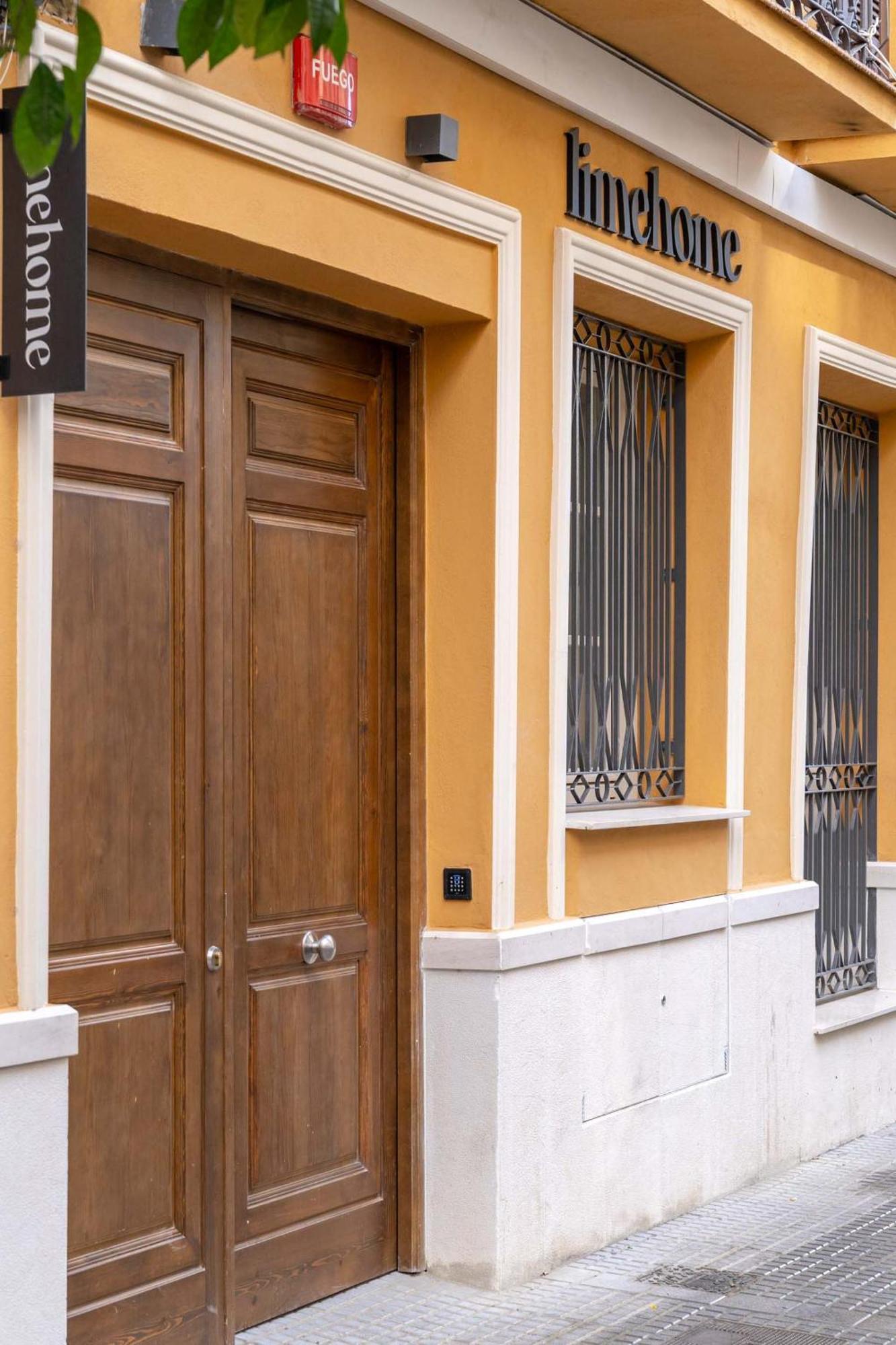 Limehome Malaga Calle Victoria Eksteriør billede