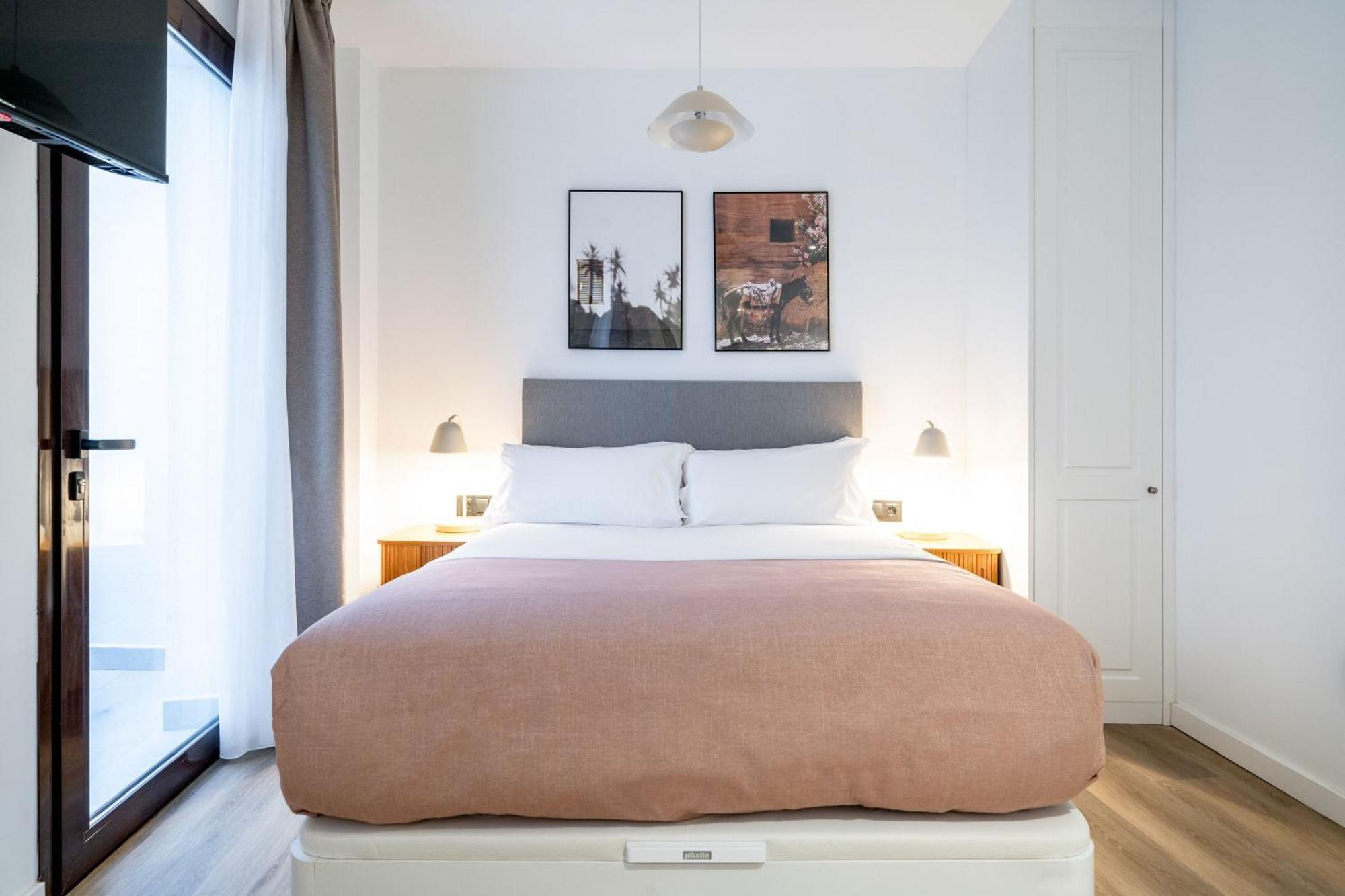 Limehome Malaga Calle Victoria Værelse billede