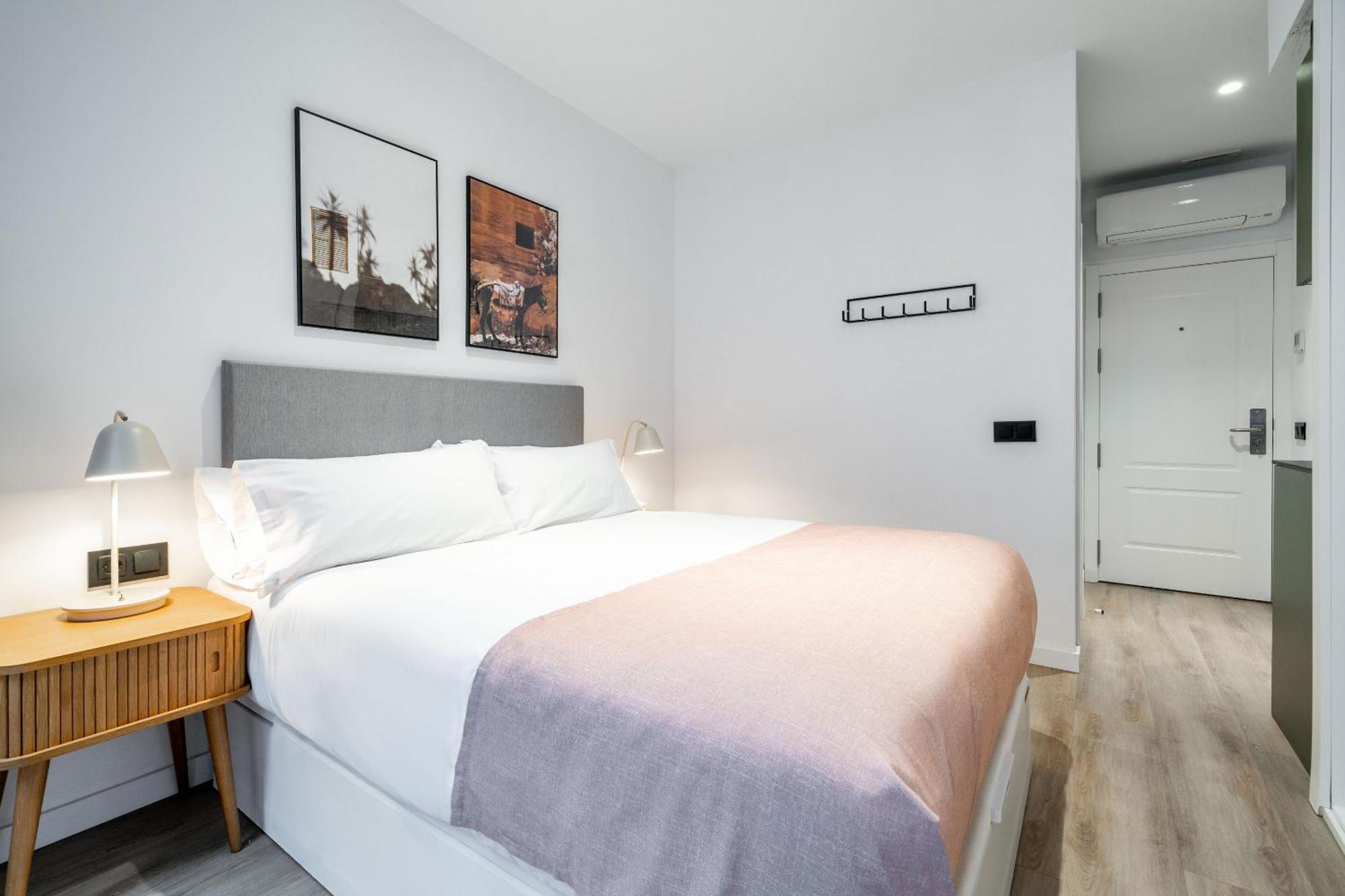 Limehome Malaga Calle Victoria Værelse billede