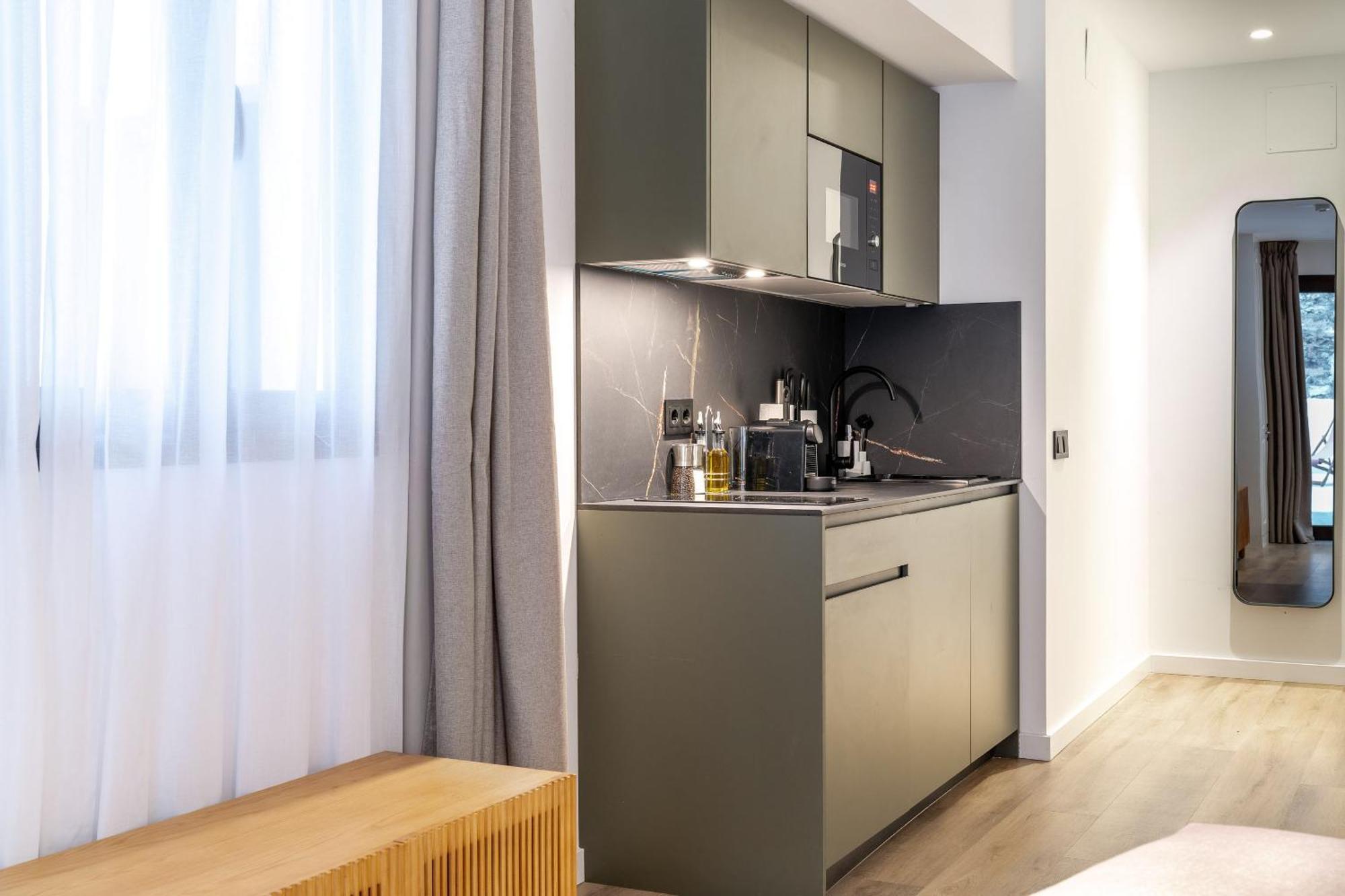 Limehome Malaga Calle Victoria Værelse billede