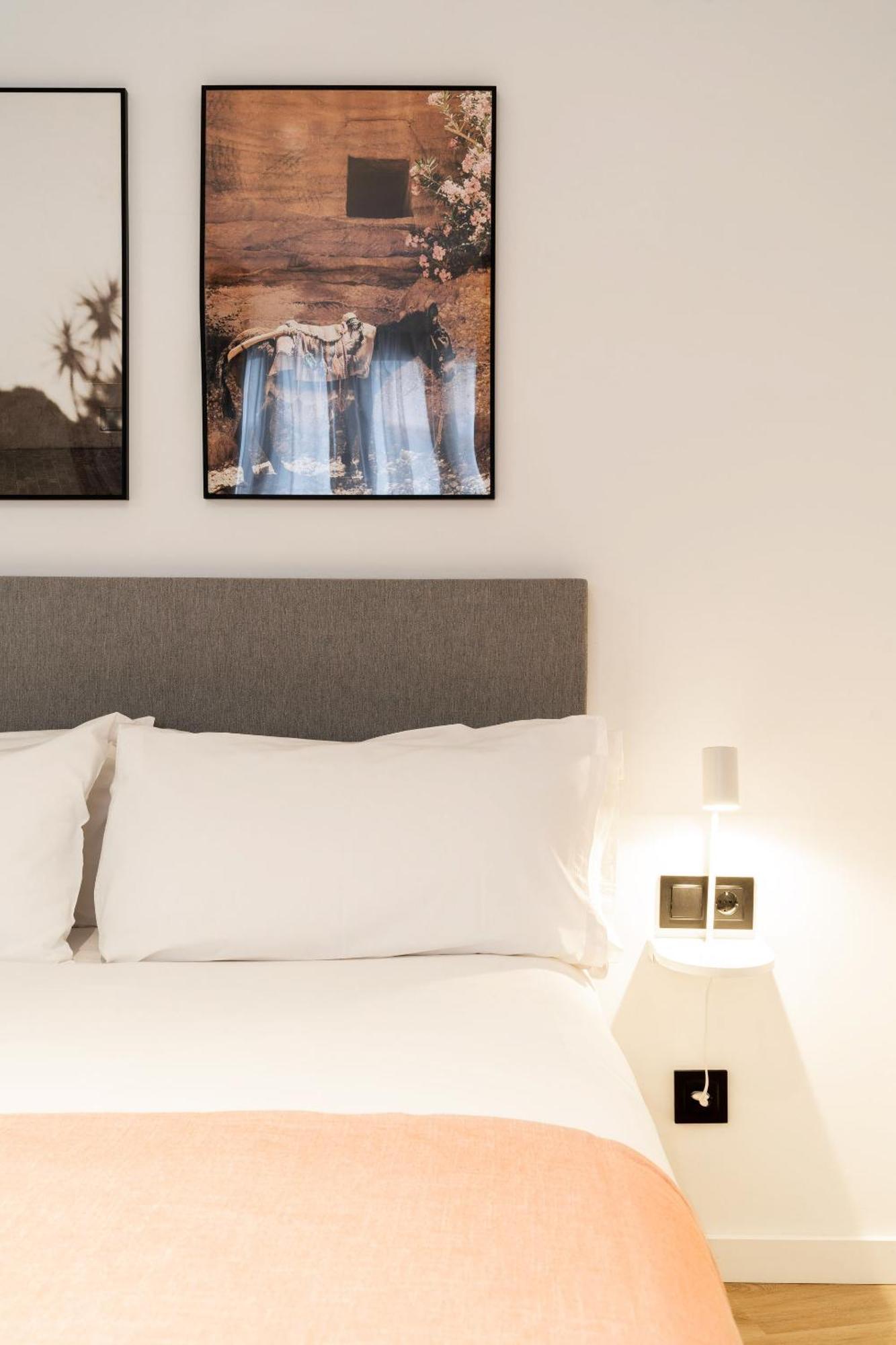 Limehome Malaga Calle Victoria Værelse billede