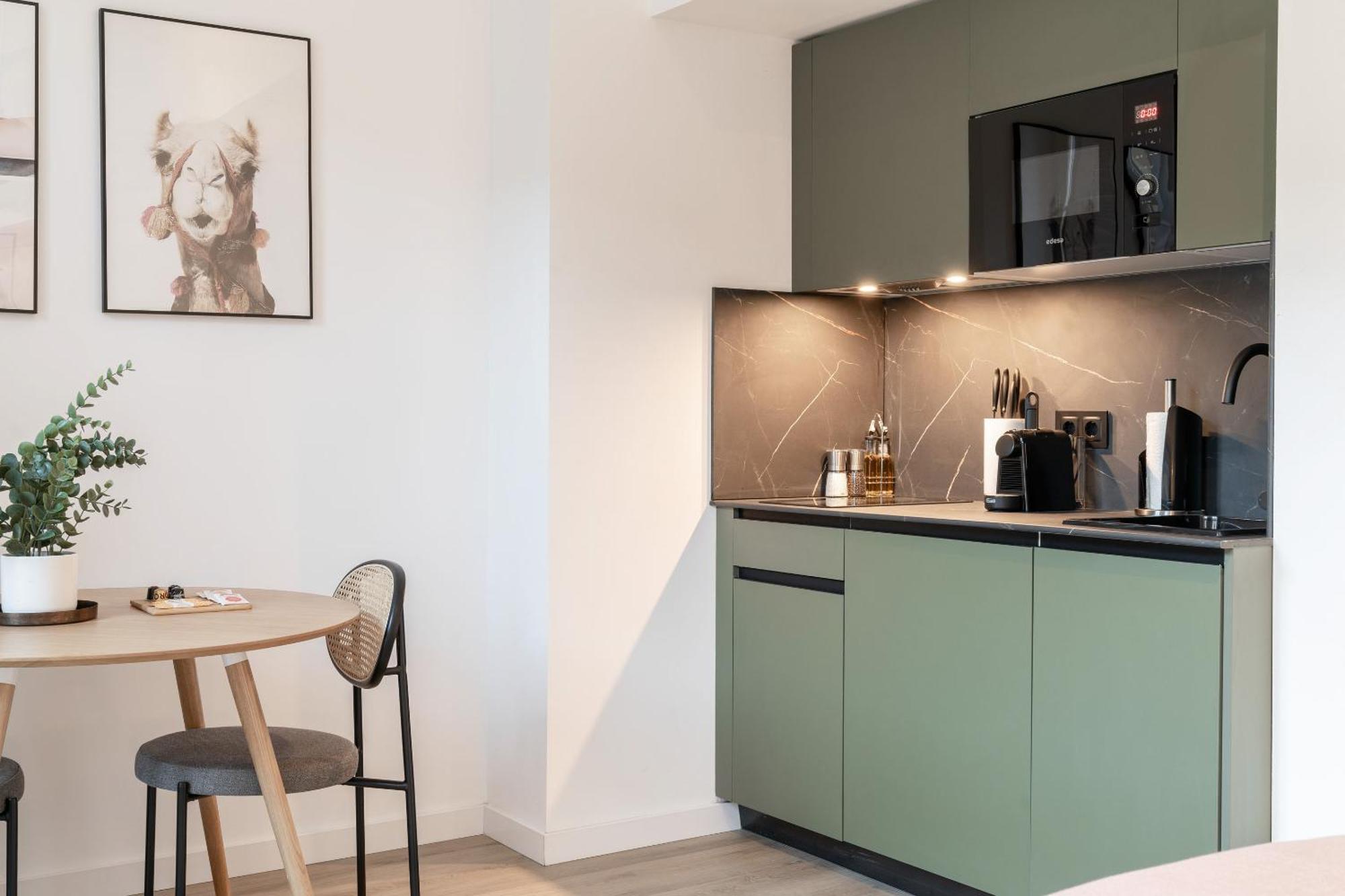 Limehome Malaga Calle Victoria Eksteriør billede