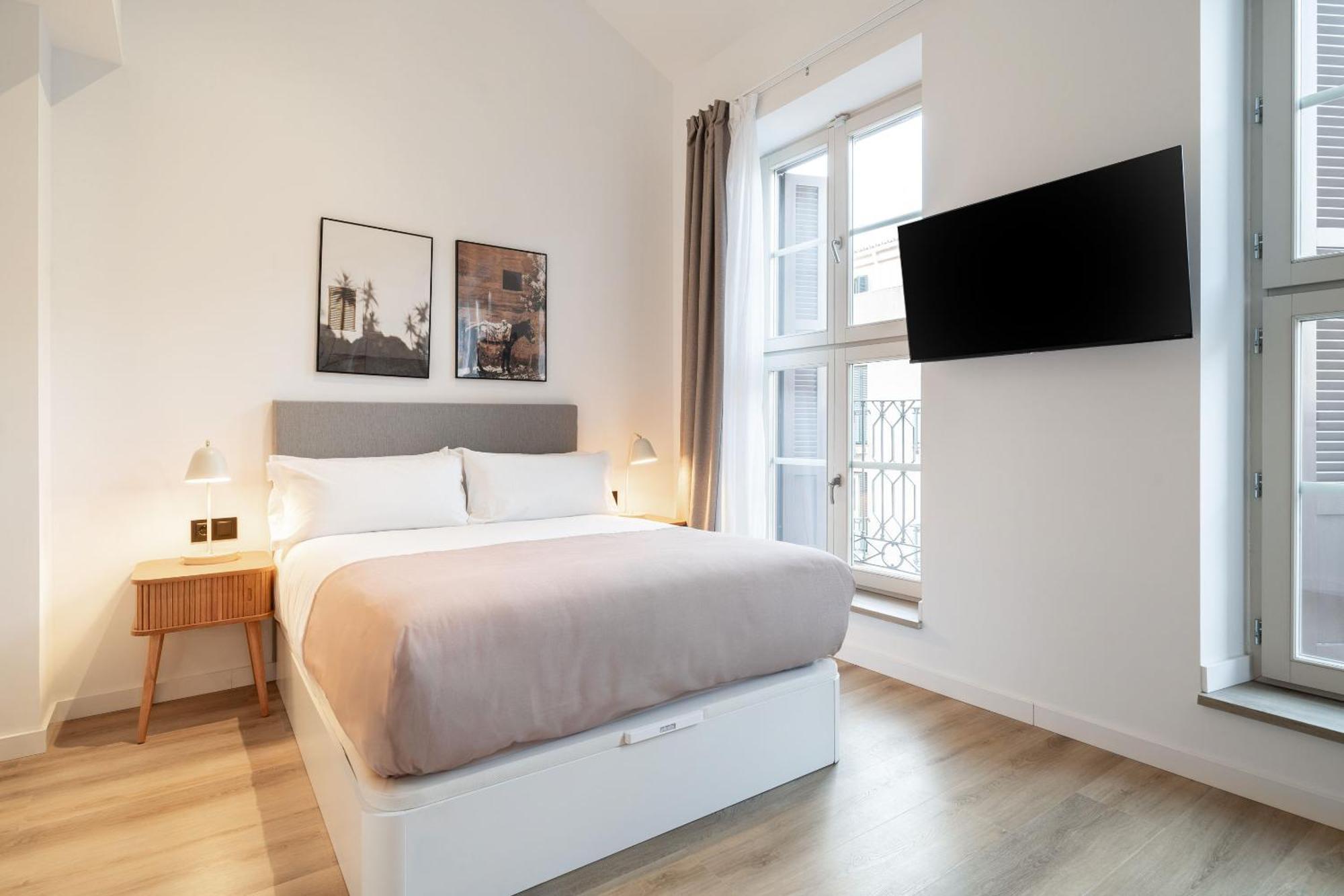 Limehome Malaga Calle Victoria Eksteriør billede